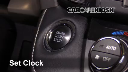 2016 Toyota RAV4 Limited 2.5L 4 Cyl. Reloj Fijar hora de reloj